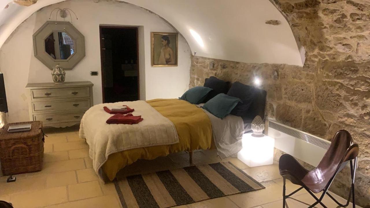 La Villageoise, Chambre Troglodyte Pitoresque Au Coeur Du Village Rognes Ngoại thất bức ảnh
